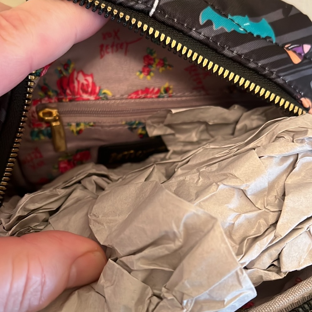 Betsey Johnson Halloween Candy Crossbody Purse, NEW! - Picture 10 of 10